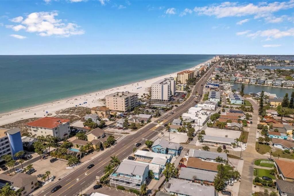 Wave Condo St. Pete Beach Exterior foto